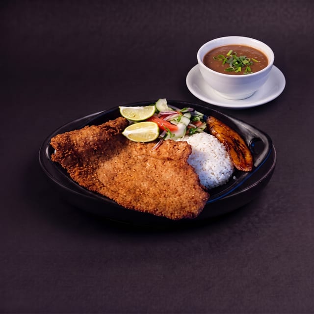 Chuleta de Cerdo / Pork Chops.