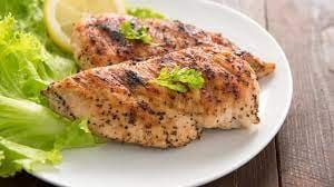 Orden de pollo asado/ order of chicken.